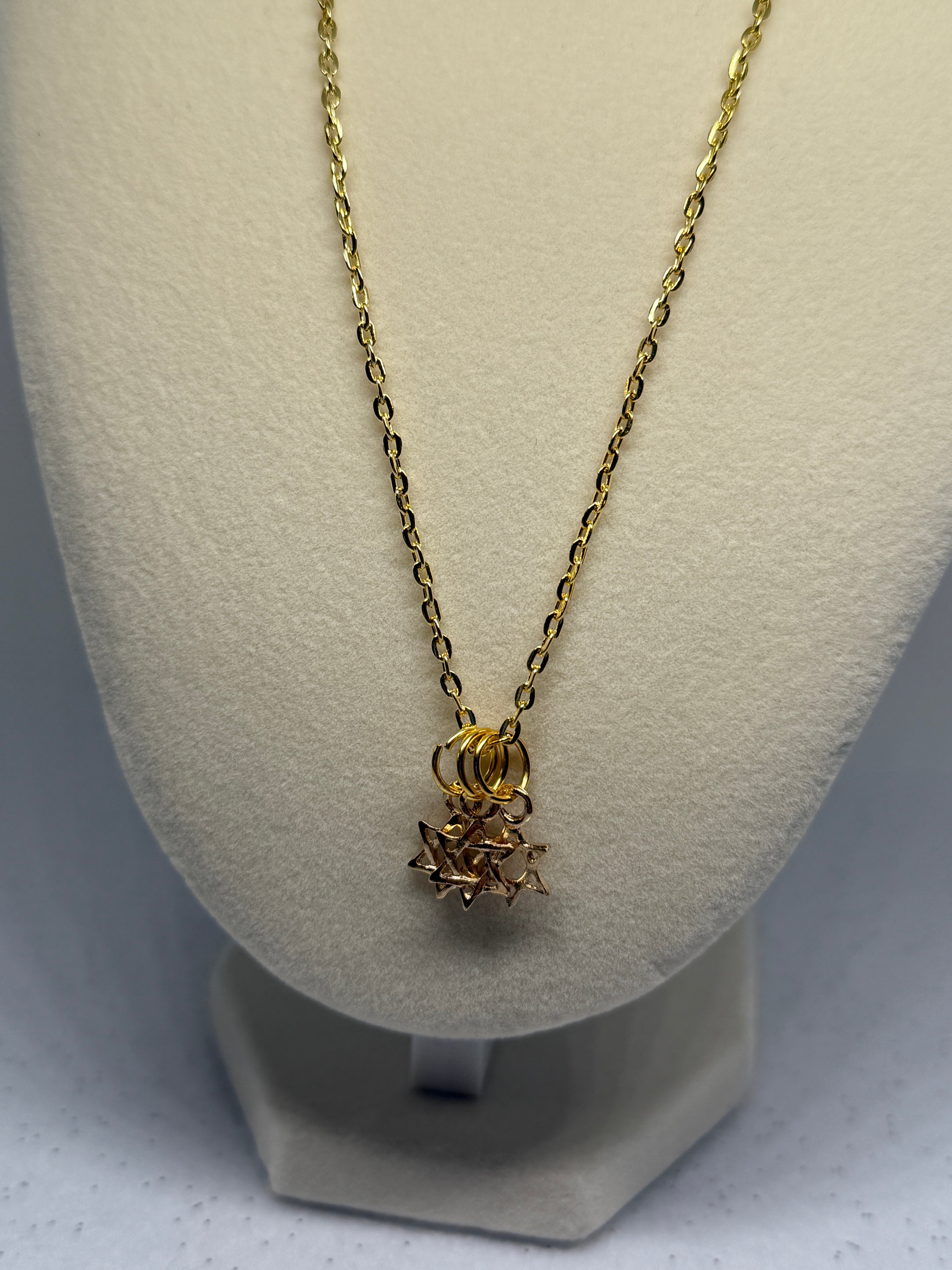 Star Of David cluster necklace