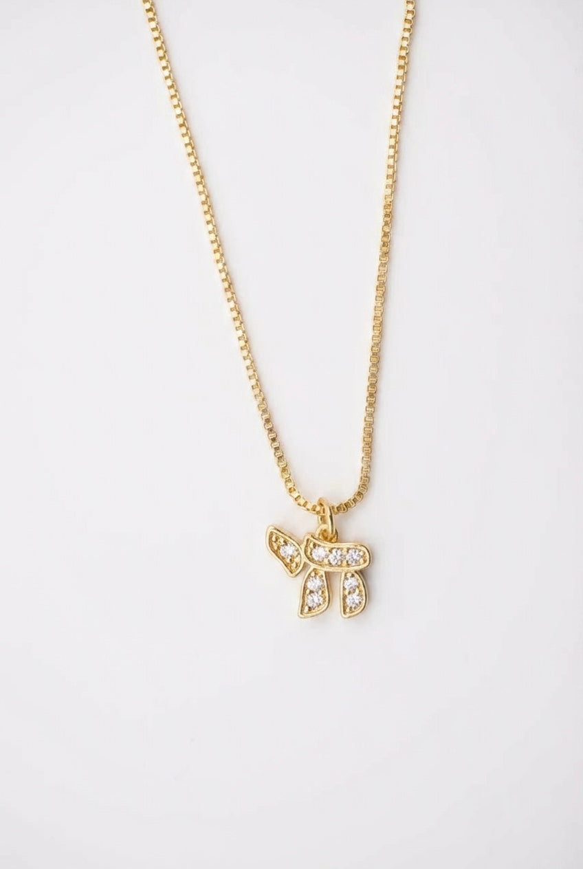 Mini chai necklace