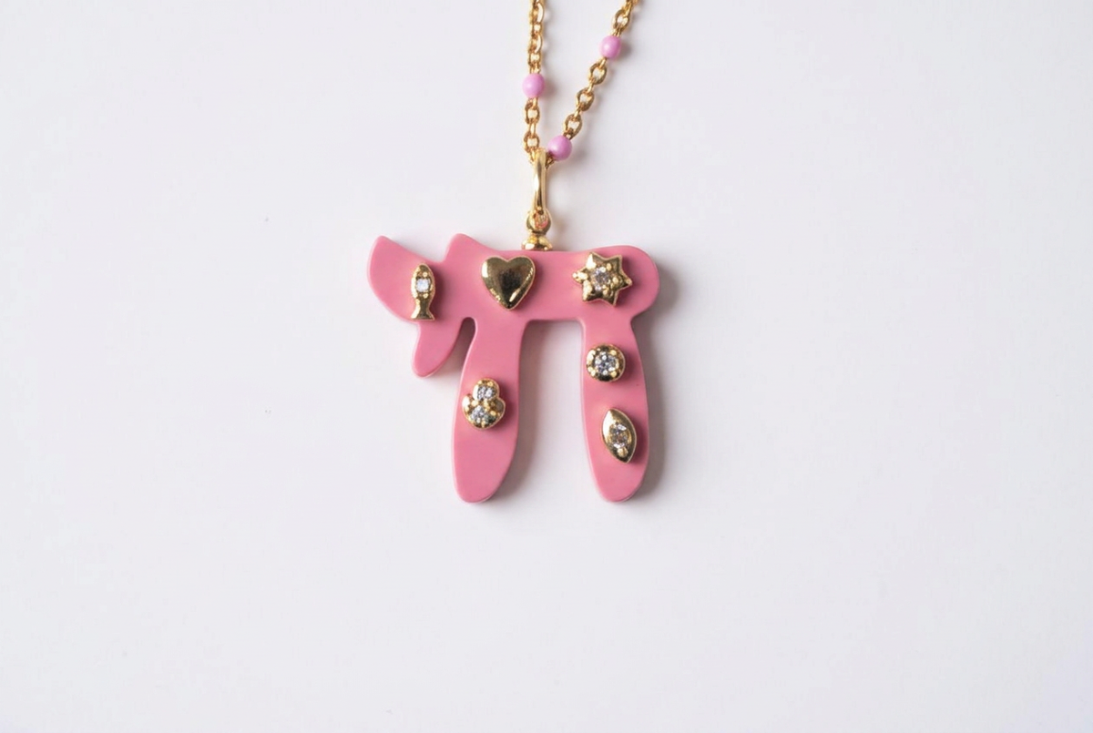 Pink Chai Necklace by Shukstack